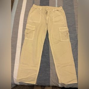 Women’s American Eagle Cargo Pants (Stretch)